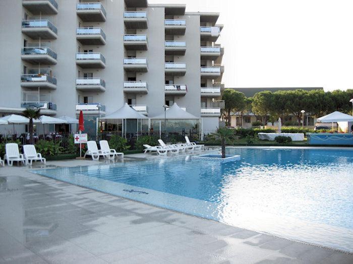 Elena Club Resort Silvi Marina Exterior photo