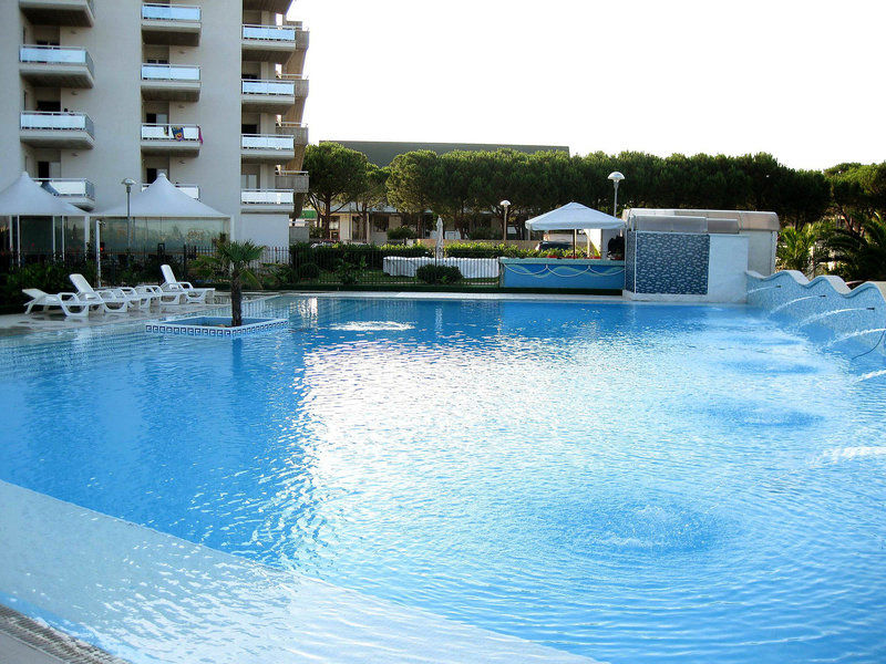 Elena Club Resort Silvi Marina Exterior photo